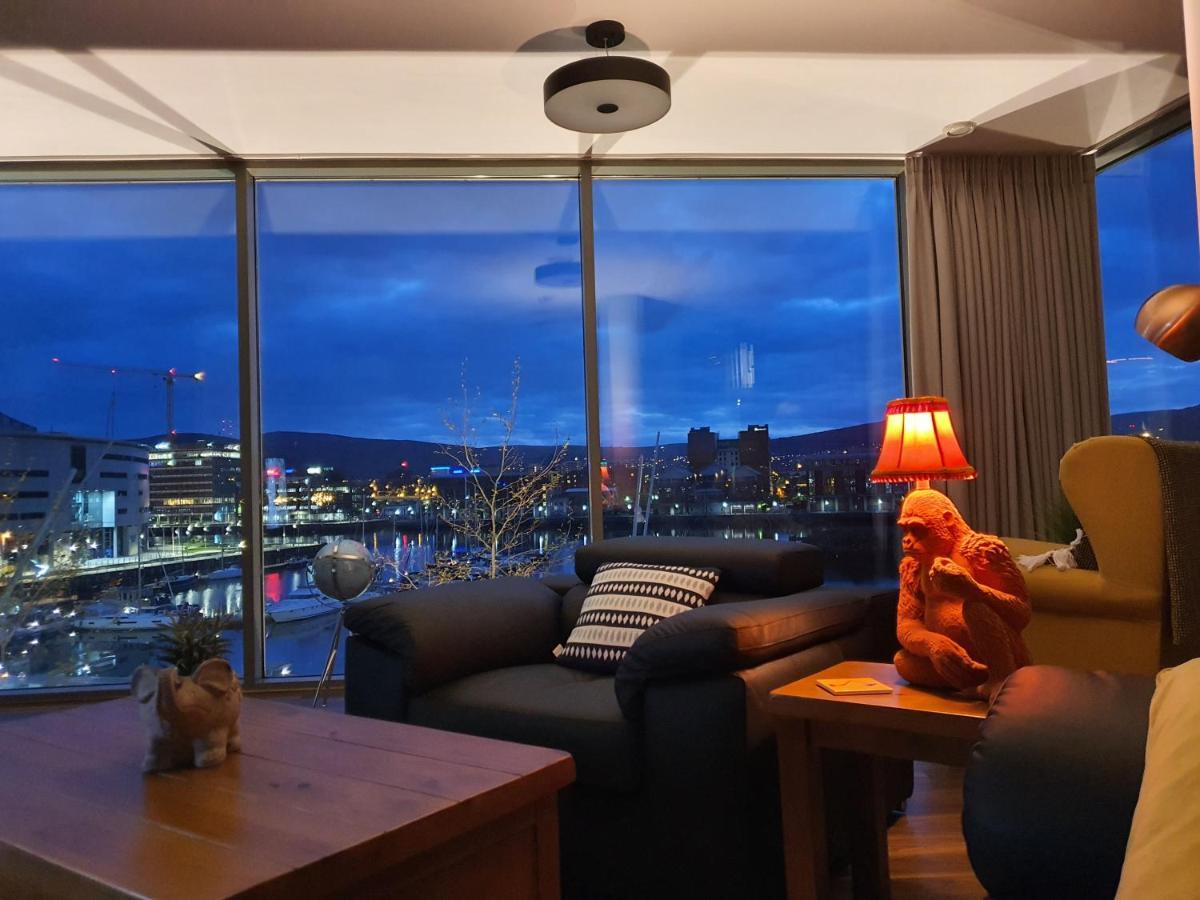 בלפסט Luxury Apartment Marina Views At Titanic Quarter מראה חיצוני תמונה